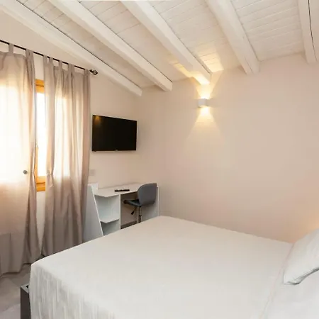 Il Glicine Bed & Breakfast Lu Lioni