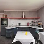Il Glicine Lu Lioni